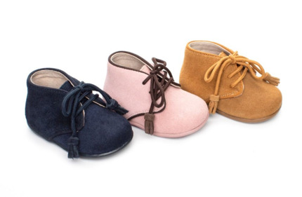 Botas Bebe Camel Modelo Cordon
