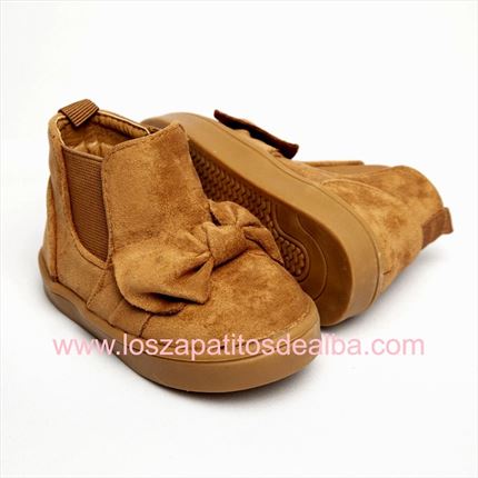 Botas  Niña Camel Modelo Lazo Casual🥇  | ZapatitosDeAlba