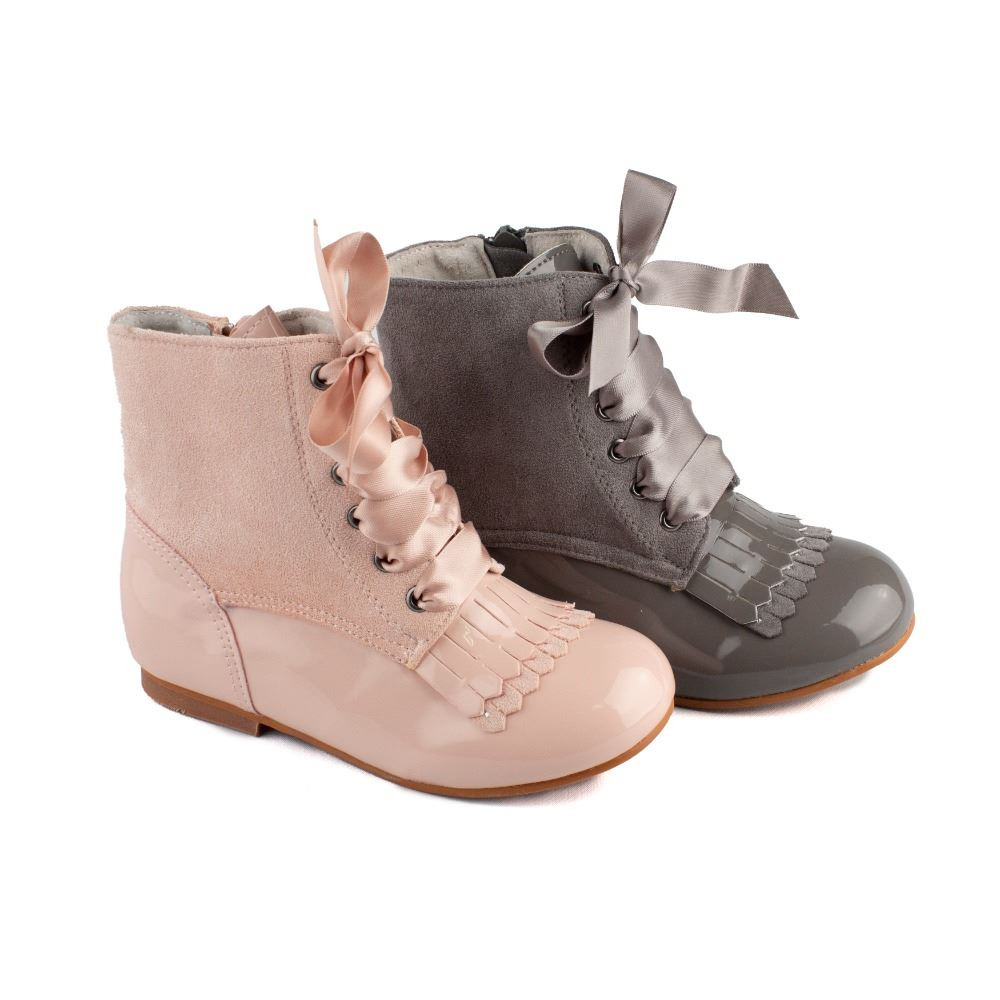 Botas Pascualas Niña Charol Gris Perla Bambi | Tienda online 