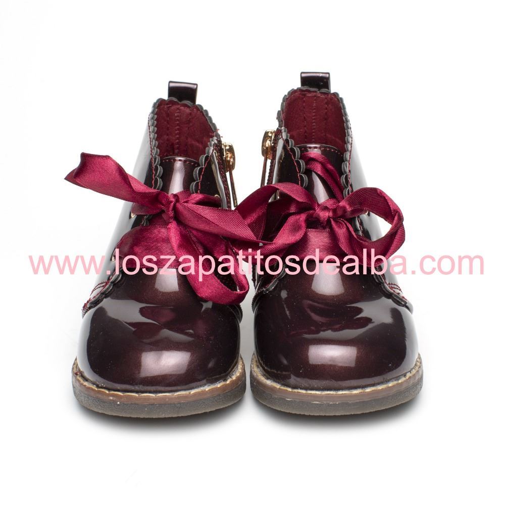 botas de charol