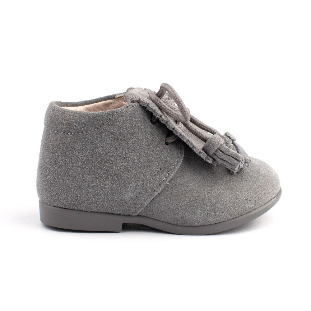 zapato bebe gris