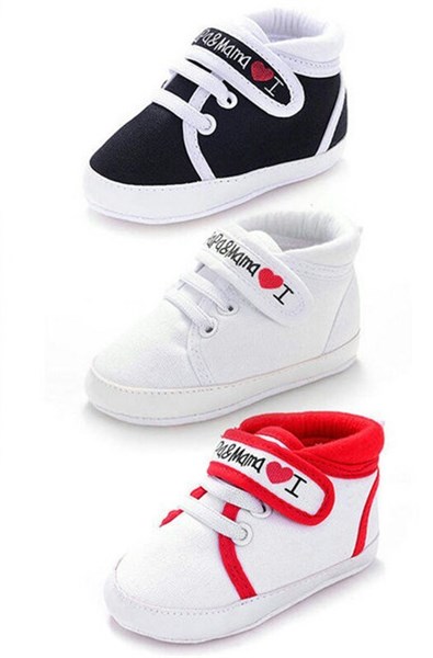 Zapatillas Deportivas bebé niña blancas y rojas modelo Love (1)