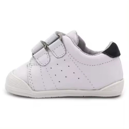 Deportivas Respetuosas Blanca Con Velcro