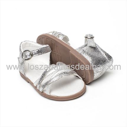 Comprar Sandalias Niña Plata Serpenteada. ✔ Muy chulos | ZapatitosDeAlba