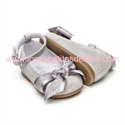 Comprar Merceditas Bebe Niña Gris Serraje Modelo Damalia 🥇