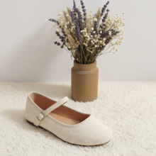 Merceditas Niña Beige Ceremonia en Lino