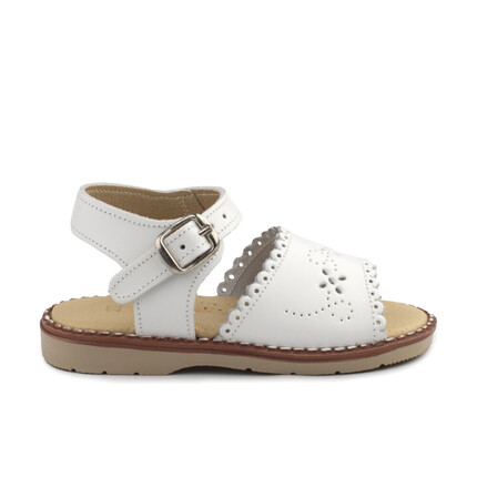 Comprar Sandalias Niña Blanca Troquelado. Hechas En Spain 🥇