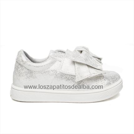 Zapatillas deportivas baby blanco plateado modelo lazo baratas