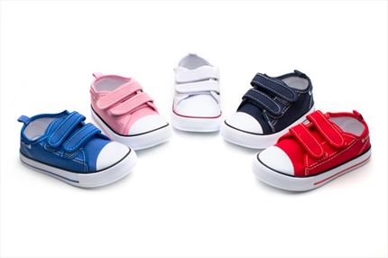 Zapatillas  Lona Niño  Rojas Puntera Goma Modelo Sport