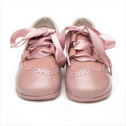 Zapato niña rosa modelo blucher inglés