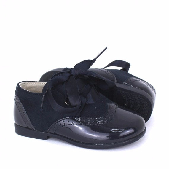 Zapato unisex azul marino modelo blucher inglés (1)