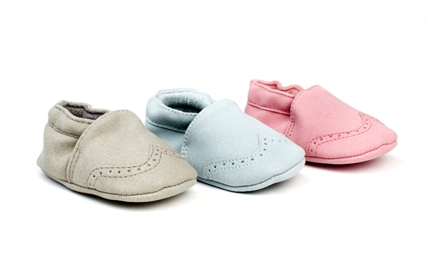 Zapatos bebe gris modelo Patuky (1)