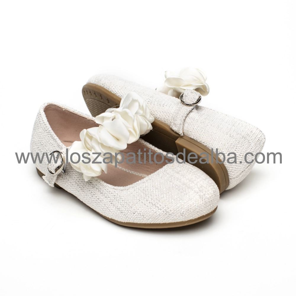 Comunión Niña Beige Modelo Tiara 🥇 | ZapatitosDeAlba