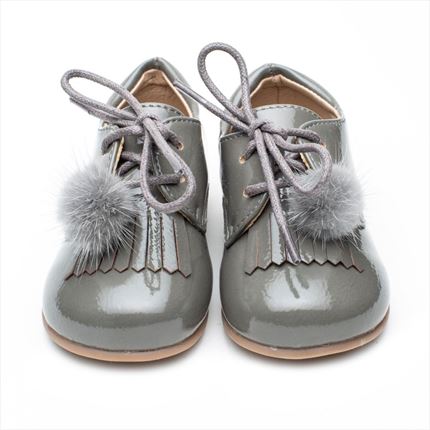 Zapatos Charol Gris Blucher Pompón