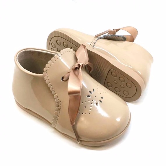 Zapatos Primeros Pasos Bebé Niño Camel Zippy. ✓ Muy chulos